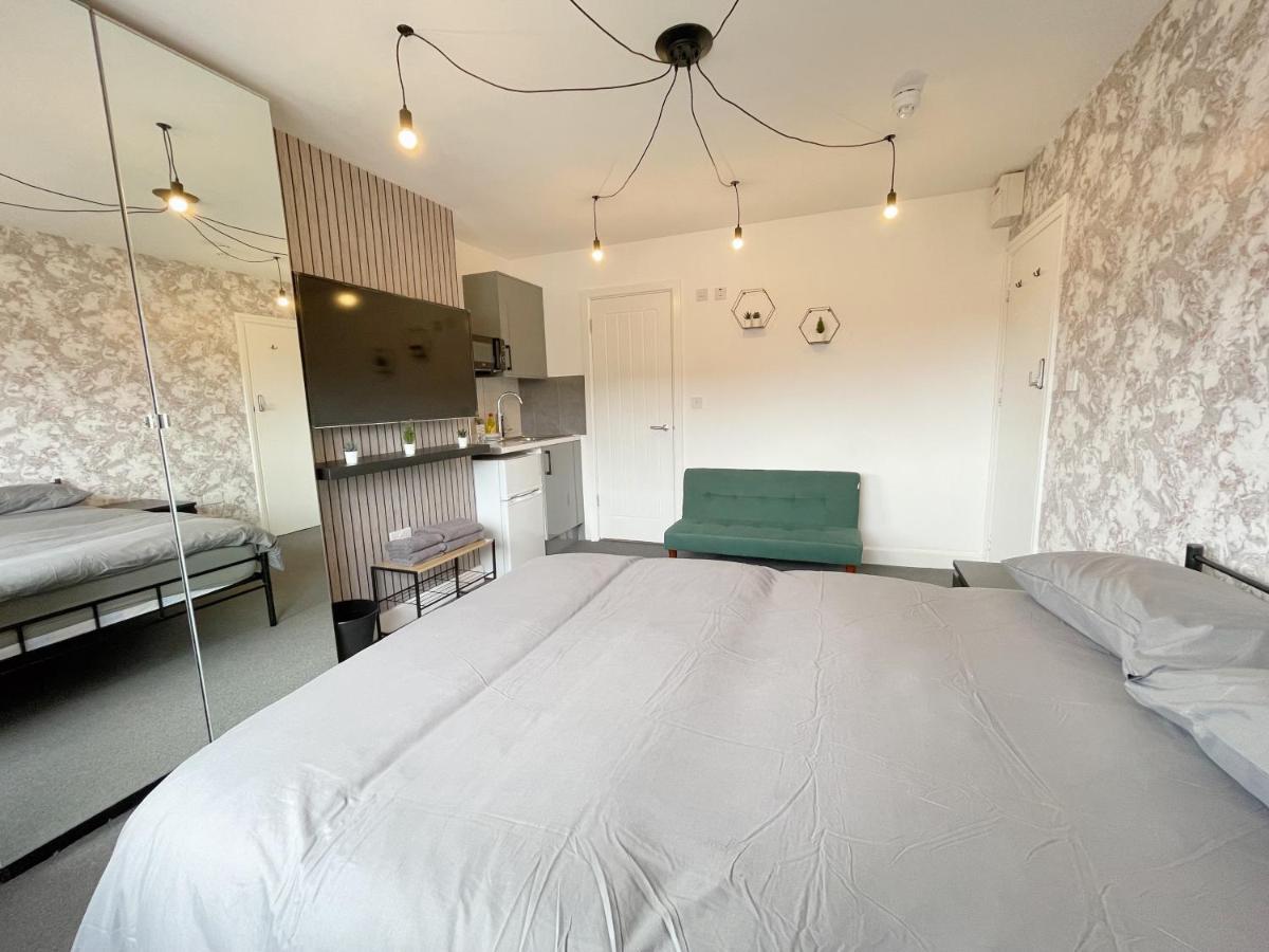 Cosy Bright Studio Apartment Close To Wembley Stadium London Exterior foto